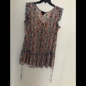 Womens cute size XL floral print top